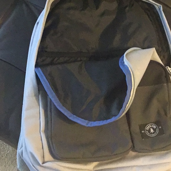 Backpack - Picture 6 of 6